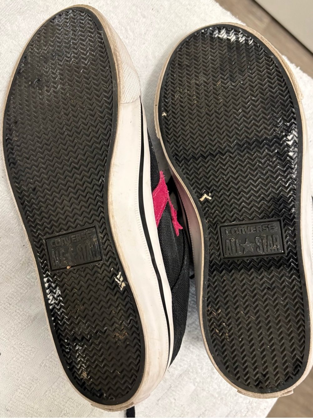 Converse El Distrito sneakers in black canvas with pink logo - Picture 5 of 5
